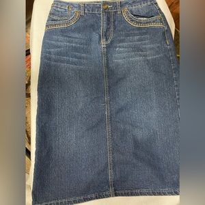 Long denim skirt size 8